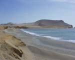 Deserted beach in Paracas Nature Reserve - no ice cream or donkeys here
