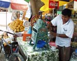 Roadside pause for freshly squeezed orange juice